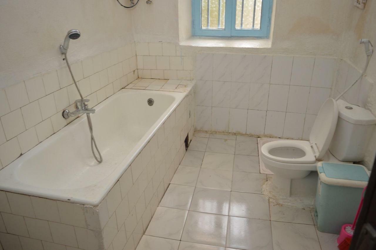 גונדר Chef Wondim Backpackers Hostel מראה חיצוני תמונה